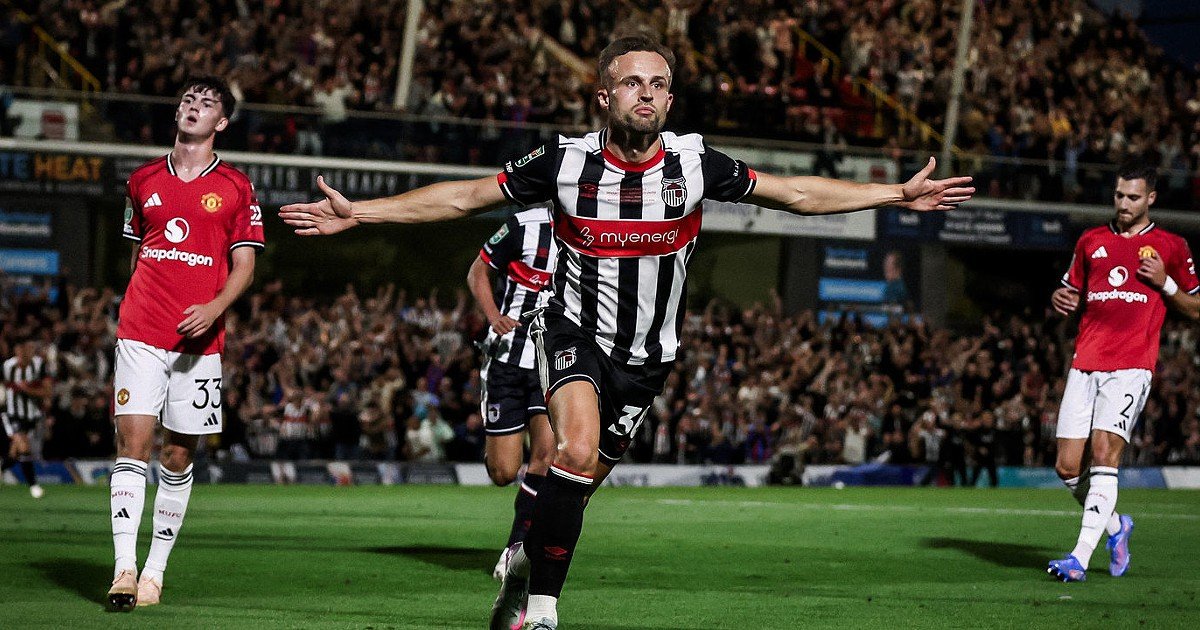 United cai nas penalidades e Amorim enfrenta perigo após confronto épico