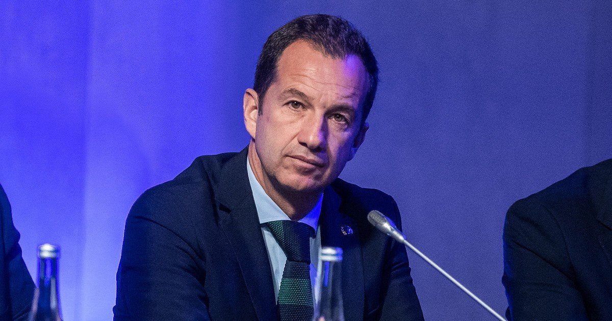 Frederico Varandas detalha transação de Jota Silva, acena ‘provocações’ aos concorrentes e critica torcedores do FC Porto.