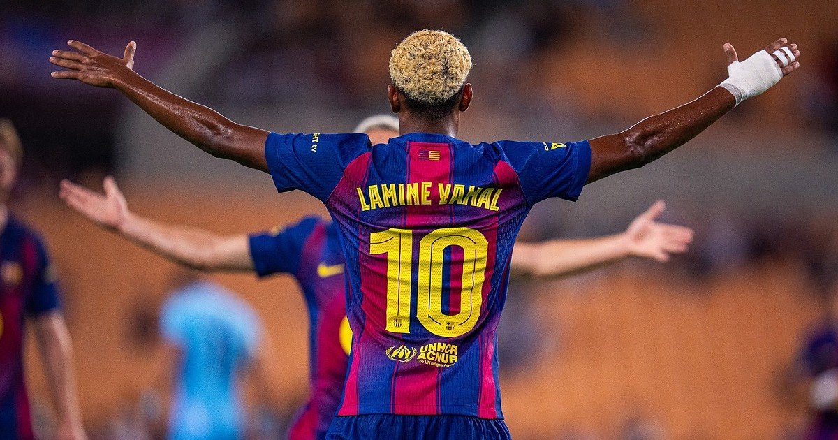 Lamine Yamal quase fechou com o Bayern aos 16 anos, mas Jorge Mendes impediu a transferência do Barça.