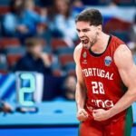 Ciente de que iria acertar os tiros livres, fui até lá, mantive a tranquilidade e consegui