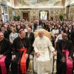 Papa recebeu missão das Instituições de Ensino da Evangelização Santo André