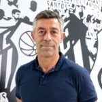 Decisão da FIFA exige ao Santos o pagamento de 2 milhões a Pedro Caixinha.