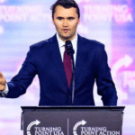 Propaganda russa vincula Ucrânia ao homicídio de Charlie Kirk