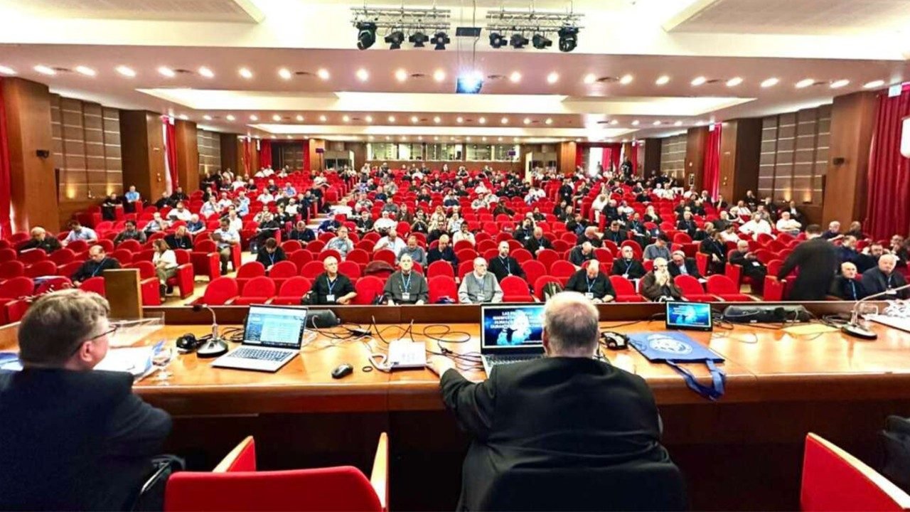 Pontífice transmite recado à Federação Mundial de Exorcistas