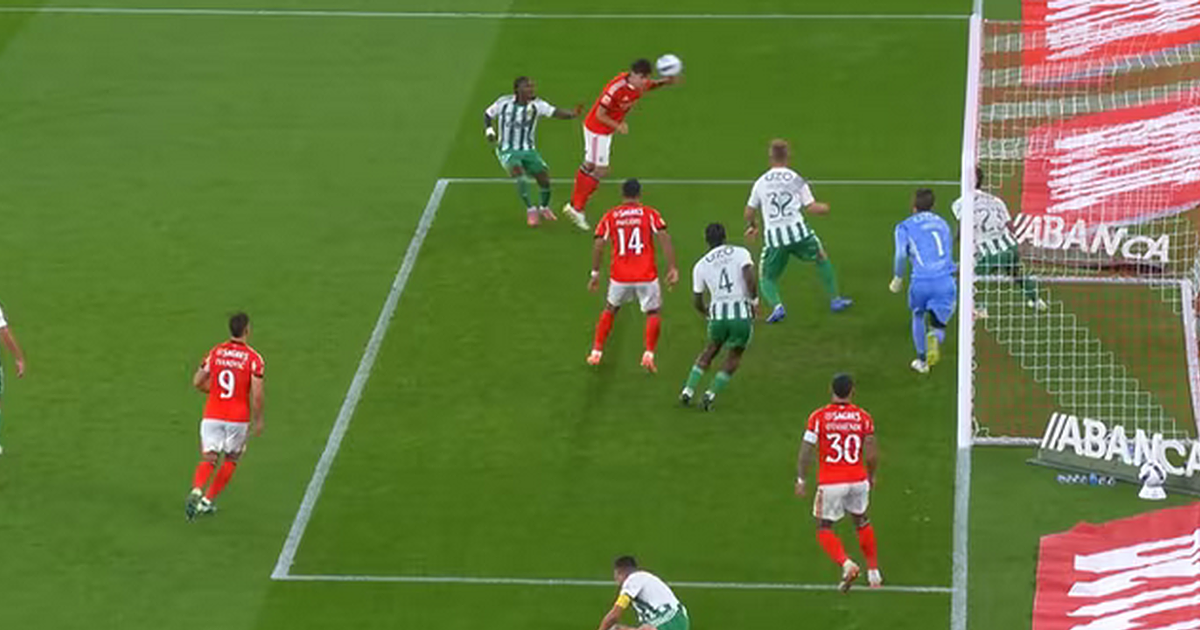 VÍDEO: O gol anulado ao Benfica “por tocar em um dedinho” diante do Rio Ave que deixou Mourinho indignado