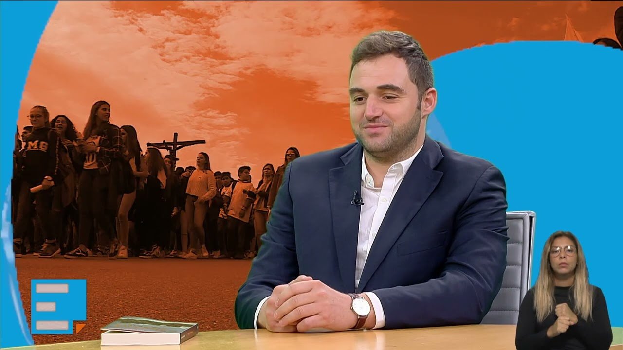 Semana do Pontífice, revitalização da capela Nossa Senhora da Esperança e a obra “Os calçados do Criador