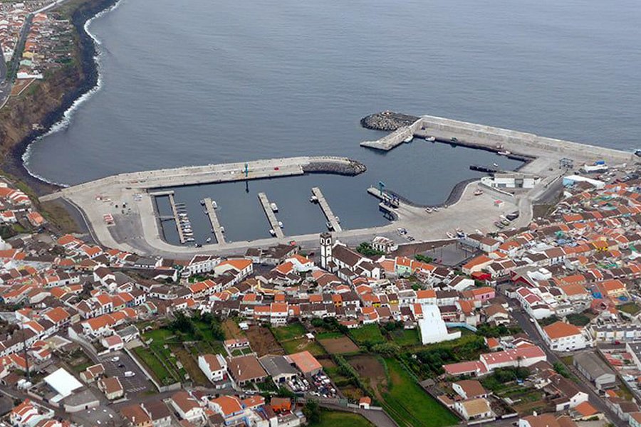 Angra: Comunidade de Calhau de Peixe, a mais extensa paróquia da diocese, estabeleceu os focos em Assembleia Pastoral.