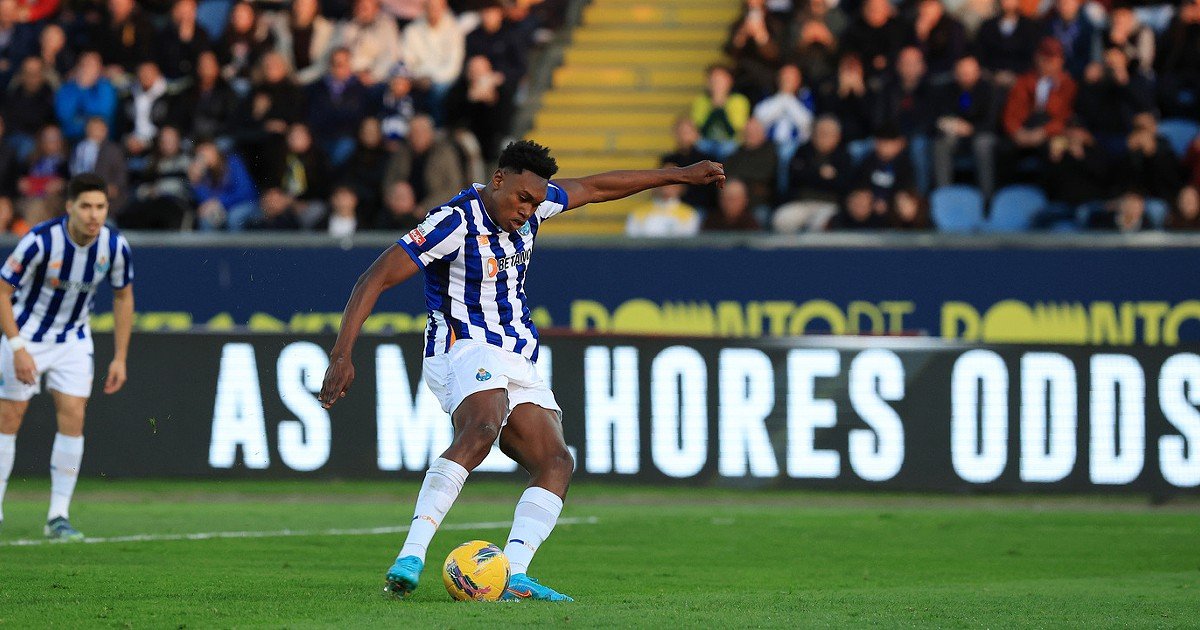 Boas novas para o FC Porto: Samu está livre de lesão séria