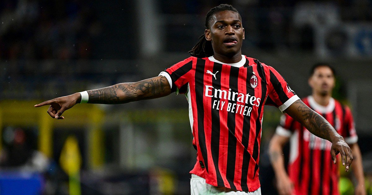 Acha que é uma maravilha, mas é medíocre.