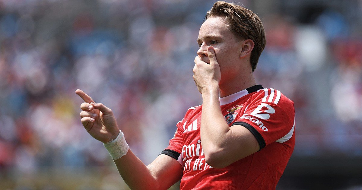 Schjelderup chamado para o time nacional da Noruega