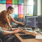 Desconfiança em ascensão, aporte em alta: executivos investem na inteligência artificial para enfrentar 2026, aponta pesquisa da KPMG.