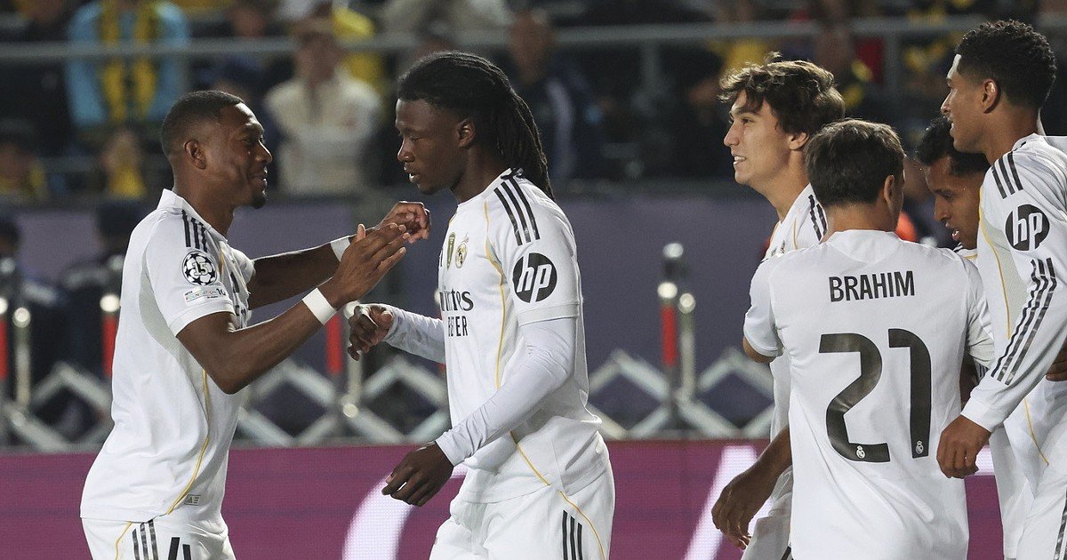 Real Madrid arrasa Kairat com triplete de Mbappé, Atalanta triunfa com virada sobre o Bruges.