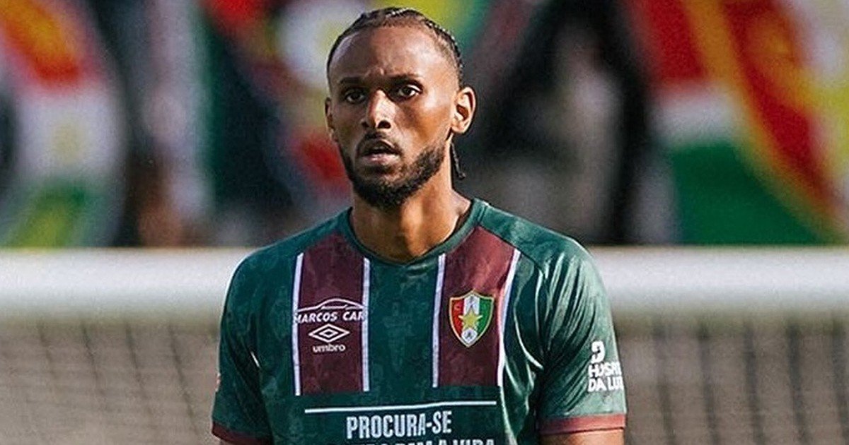 Estrela da Amadora dispensa dois atletas