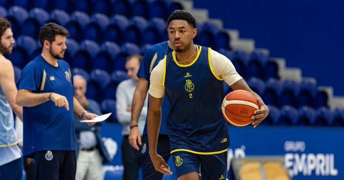 FC Porto retoma a batalha europeia com atenção voltada para o chefe Rostock