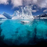 O gelo derretido revela um enorme segredo climático sob a Antártica.