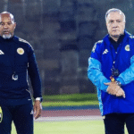 Copa do Mundo 2026: Curaçau perde treinador Dick Advocaat antes da partida mais crucial de sua trajetória