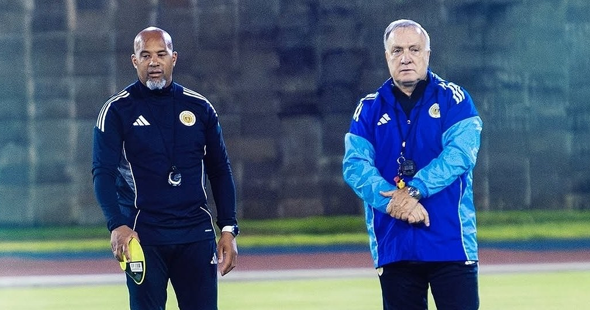 Copa do Mundo 2026: Curaçau perde treinador Dick Advocaat antes da partida mais crucial de sua trajetória