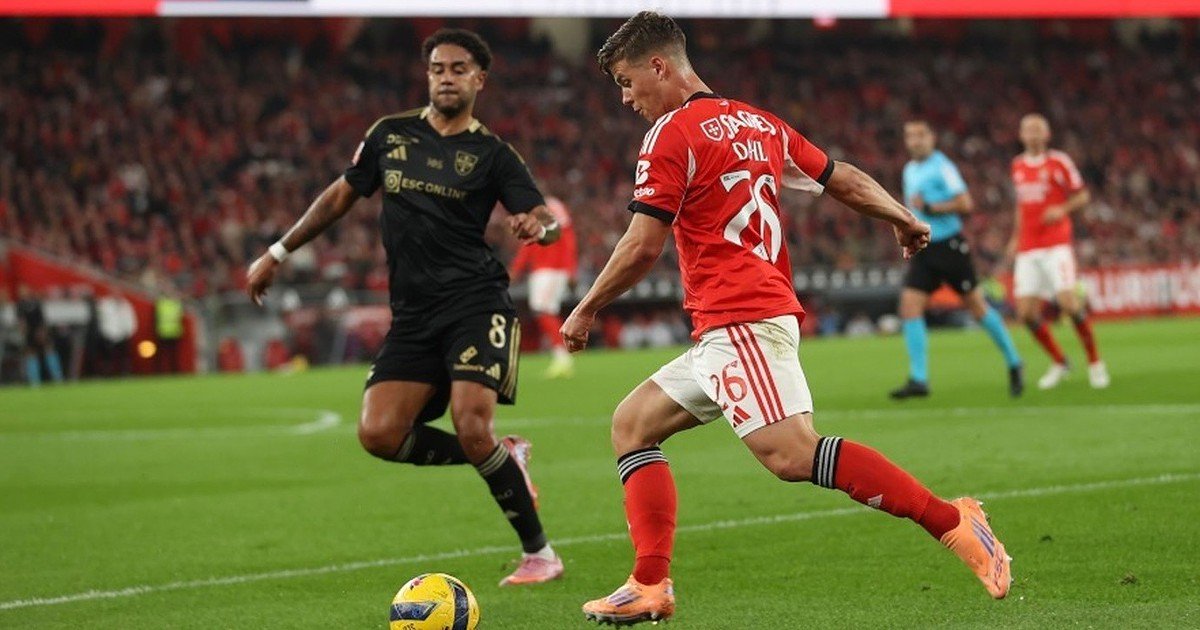 VÍDEO & IMAGENS: Confira os destaques, as finalizações e as ocasiões que definiram o confronto Benfica-Casa Pia