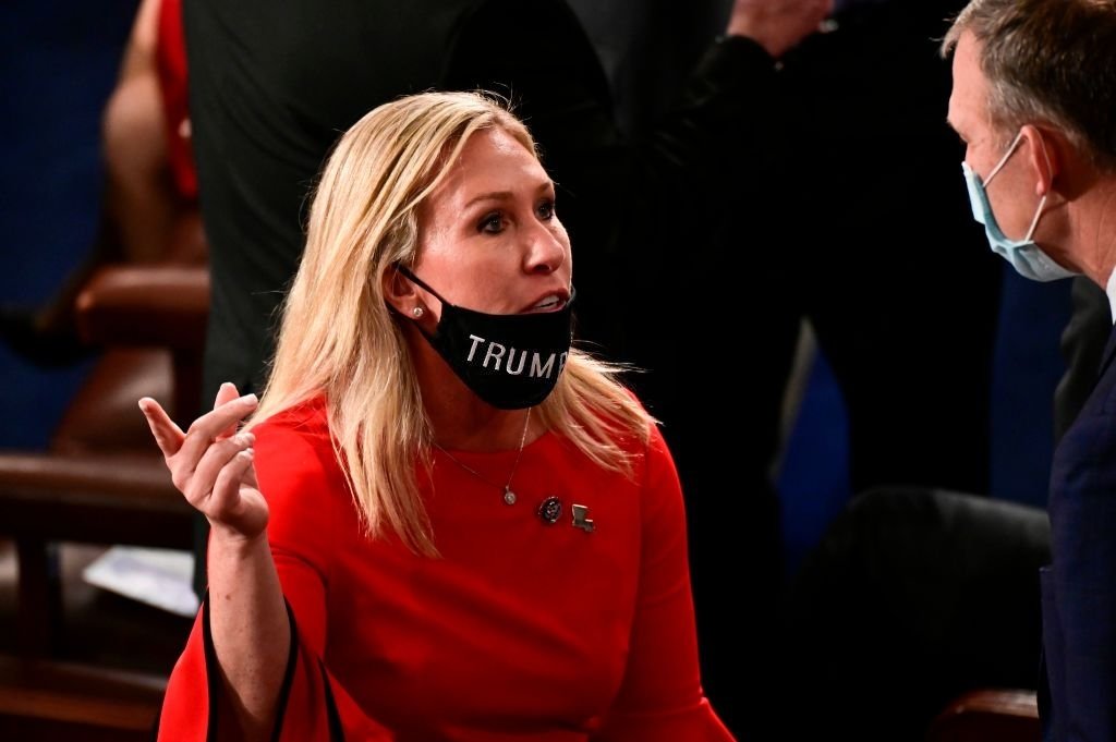 Trump se distancia da imagem do movimento MAGA por conta do caso Epstein