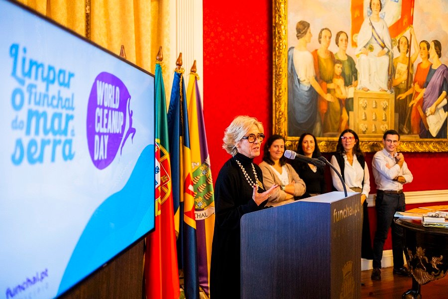 Funchal atribui diplomas e galardões da Iniciativa de higiene “Purificar o Funchal do Oceano à Montanha”: foram coletadas 6,3 toneladas de lixo.
