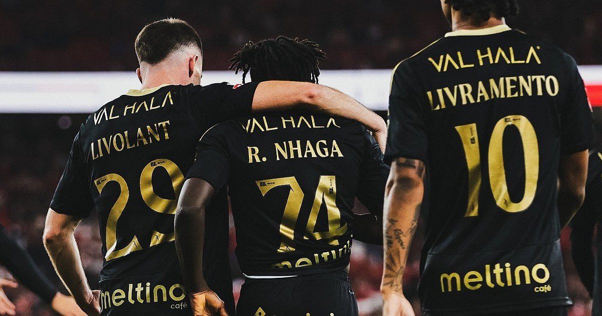 Gonçalo Brandão exalta “alma competitiva” do Casa Pia e evita comentar sobre a arbitragem. Renato Nhaga afirma que concretizou “um desejo”.