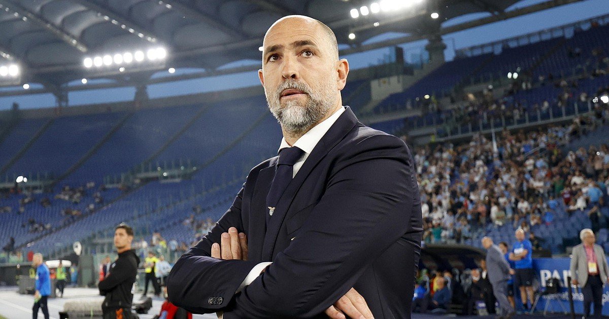 Oponente do Sporting e Benfica na ‘Champions’ demite técnico