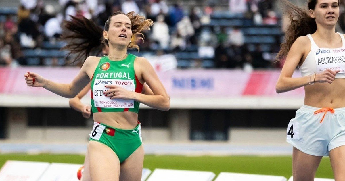 Margarida Silva radiante com medalha nos 800 metros e confessa “ressentimento”: “Percebi que poderia ter conquistado os 1500 metros