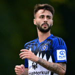 Fábio Vicente excluído na queda do Hamburgo após ter tento invalidado