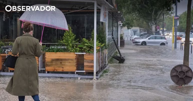 Mau clima: quatro regiões sob alerta laranja por precipitações intensas e relâmpagos