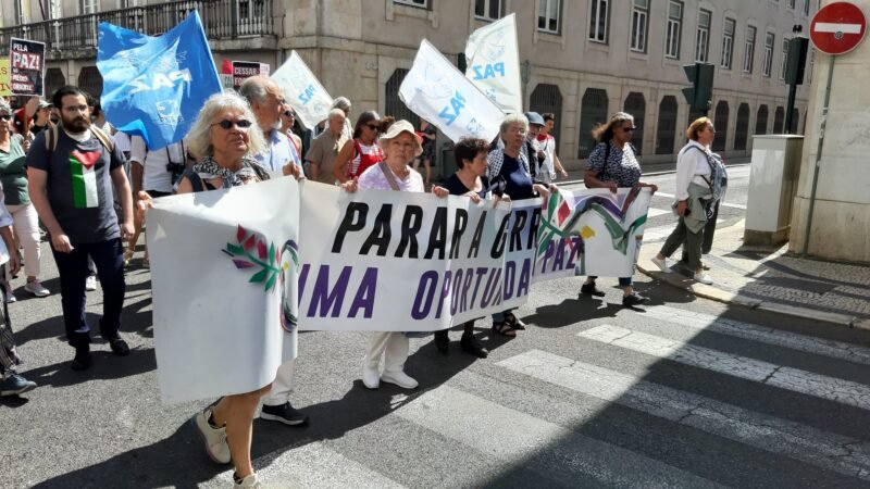 <p>Portugal marcha pelas ruas a favor do povo palestino: mais de 150 associações apoiam a iniciativa que culmina neste sábado</p>