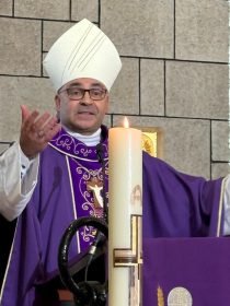 <p>Avenida é período para «renascer», «assistir a outrem» e «redirecionar a trajetória»</p>