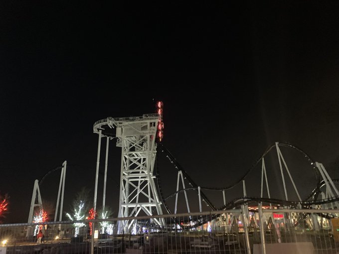 <p>Uma hora contemplando o vazio: incidente mantém dois jovens pendurados em uma montanha