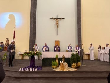 <p>Prelado efetuou peregrinação à Madeira, e presidiu a «Celebração do Nascimento»</p>