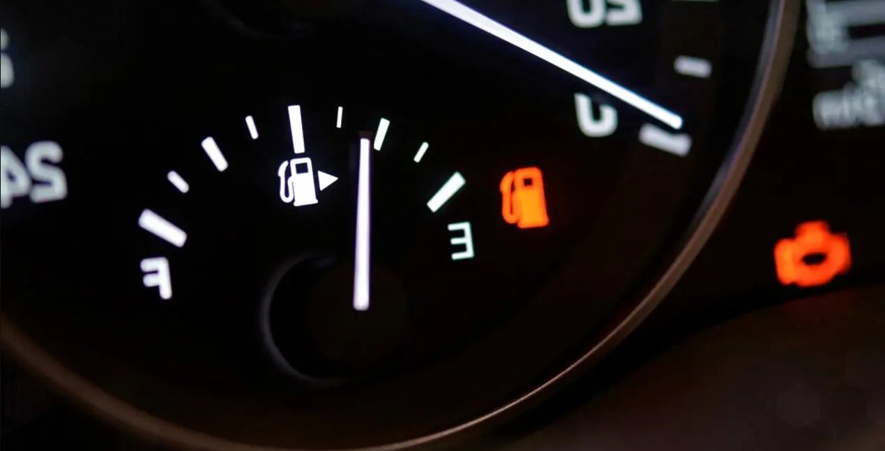 <p>Combustíveis: gasolina 95 comercializada 1,4 cêntimos/l superior ao Preço Ótimo. Gasóleo esteve 1,5 cêntimos/l mais acessível, indica ERSE.</p>