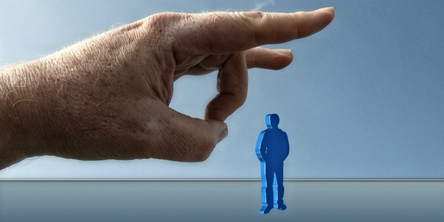 <p>Normativa de 2023 abre caminho para onda significativa de demissões: acima de 82 mil em dois anos.</p>