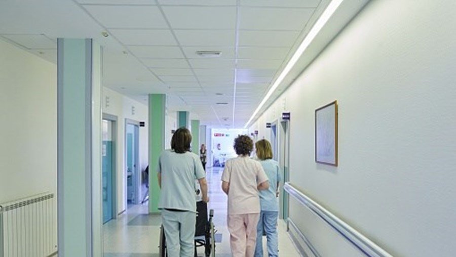 <p>Nova Interrupção: Associação convoca paralisação de profissionais de saúde de 16 horas para a próxima sexta