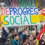 <p>Protesto na França contra medidas de contenção enquanto Parlamento discute projeto de lei orçamentária.</p>