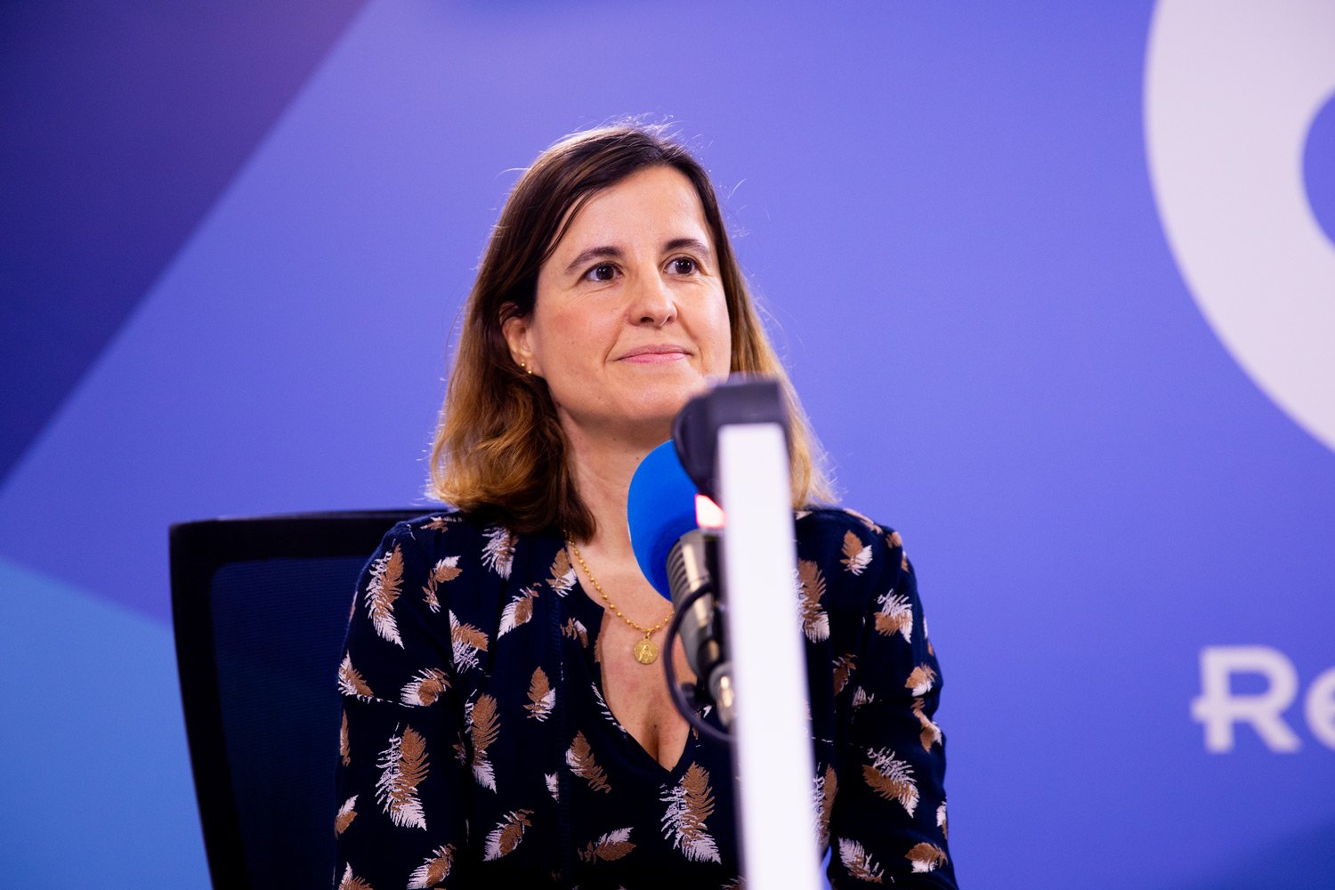 <p>Cientista expressa insatisfação com escassez de informações sobre assistência social e critica medidas adotadas «sem evidências»</p>