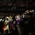 Pontífice chama a demolir «barreiras da intolerância e da suspeição» para combater conflitos