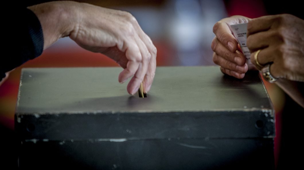 <p>Eleições: Migrantes poderão precisar votar no segundo turno com cédulas da etapa anterior</p>