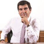 <p>Quais habilidades de Liderança são essencialmente fundamentais em um Chefe de Estado?</p>
