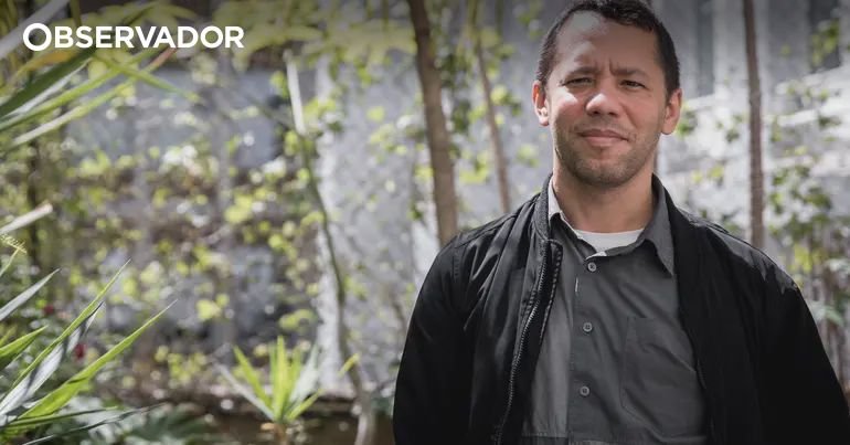 <p>LeYA apresenta obras inéditas de Manuel Alegre e Itamar Vieira Júnior</p>