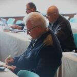 <p>A Região: D. Manuel Quintas enfatiza a necessidade de entender a influência da IA nas comunidades.</p>