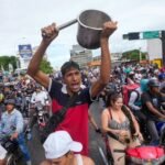 <p>Venezuela decreta detenção para quem respaldar ofensiva dos EUA, conforme publicação desta segunda