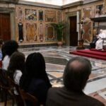 <p>«Não existirá harmonia sem encerrar o conflito que a sociedade impõe a si própria ao rejeitar os vulneráveis», constata Pontífice.</p>