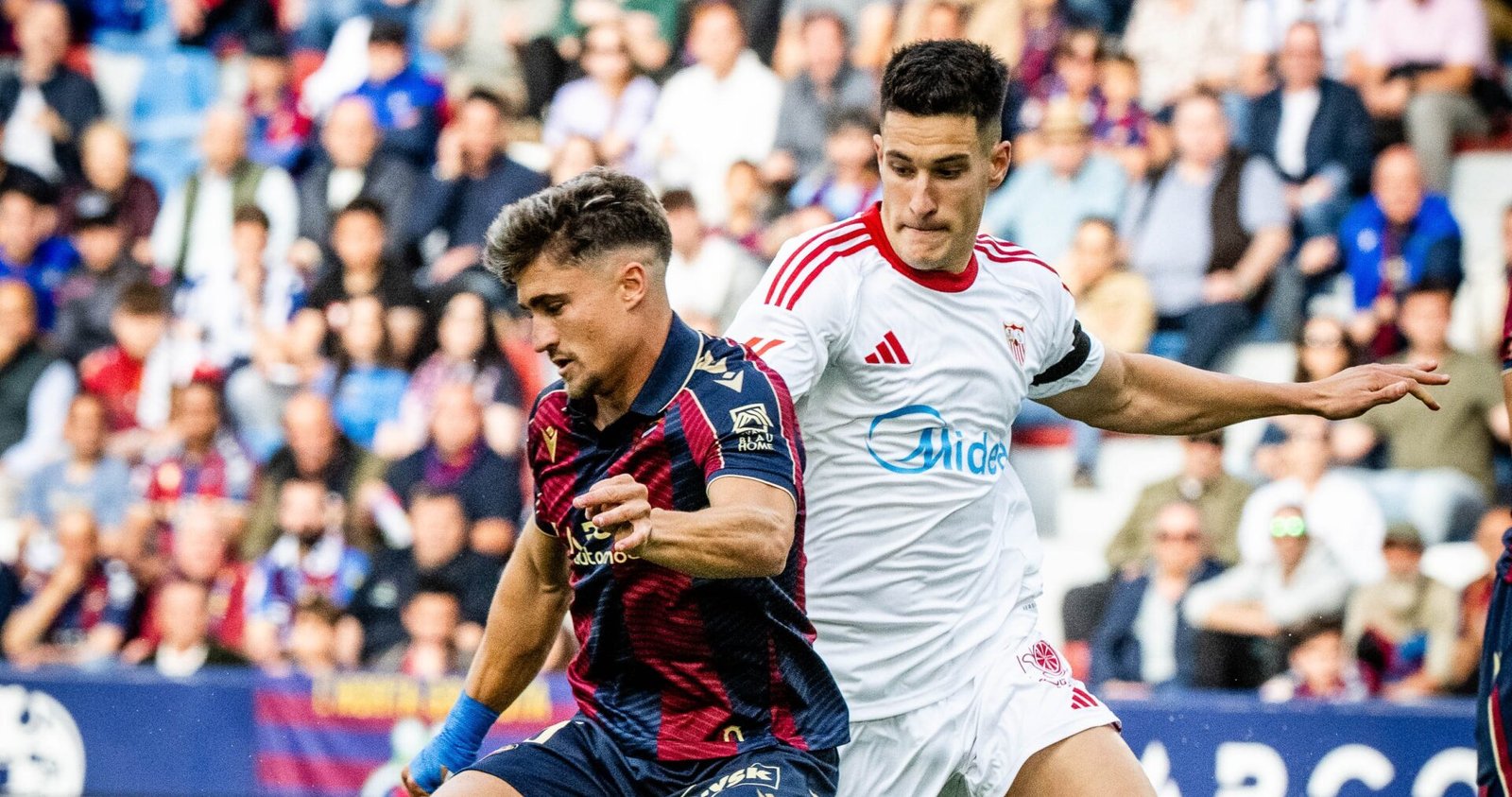 Levante de Luís Castro conquista Sevilla e almeja a manutenção (e complica a situação dos andaluzes)