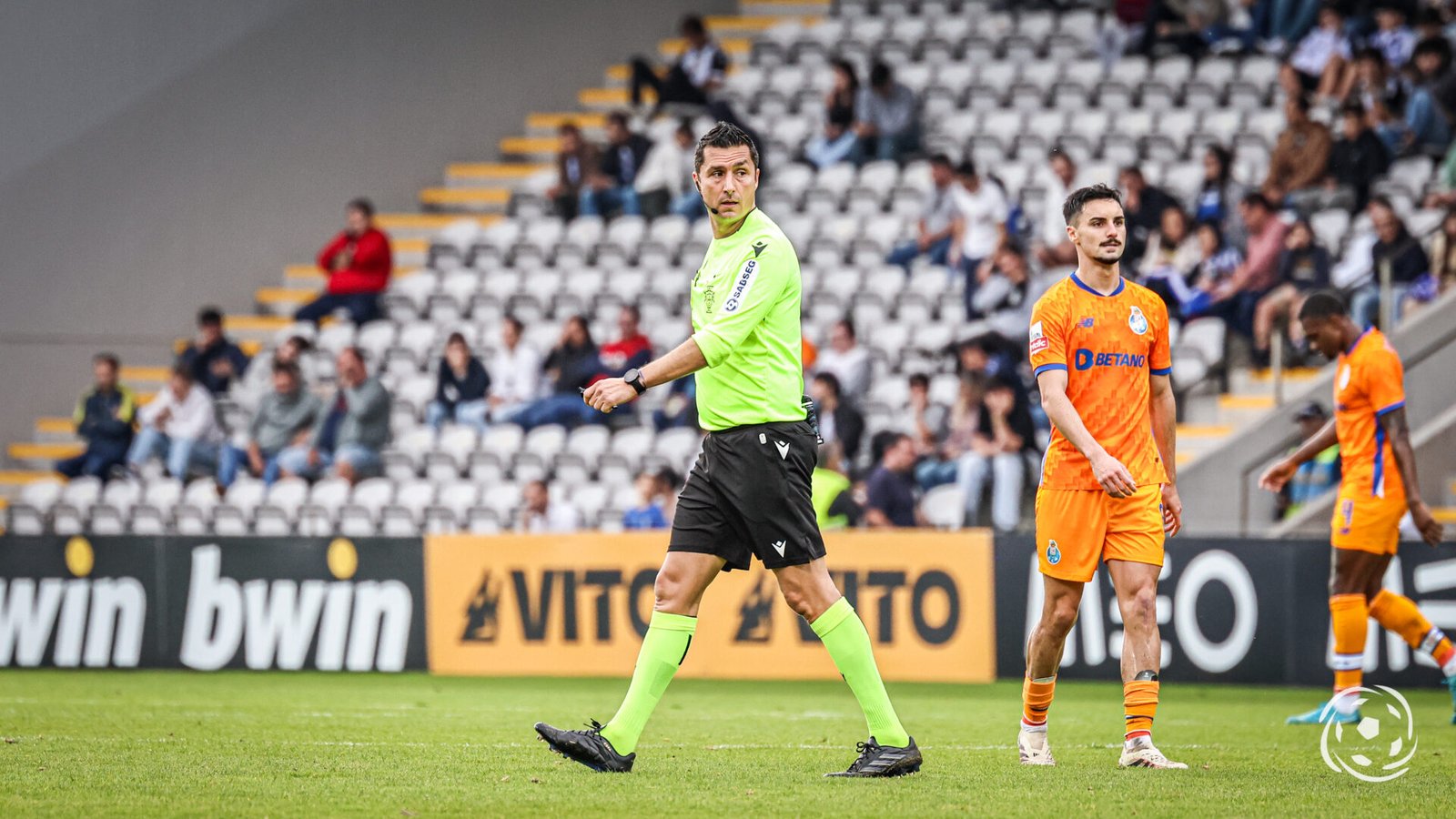 Tiago Martins selecionado para atuar no VAR do Barcelona contra Atlético de Madrid