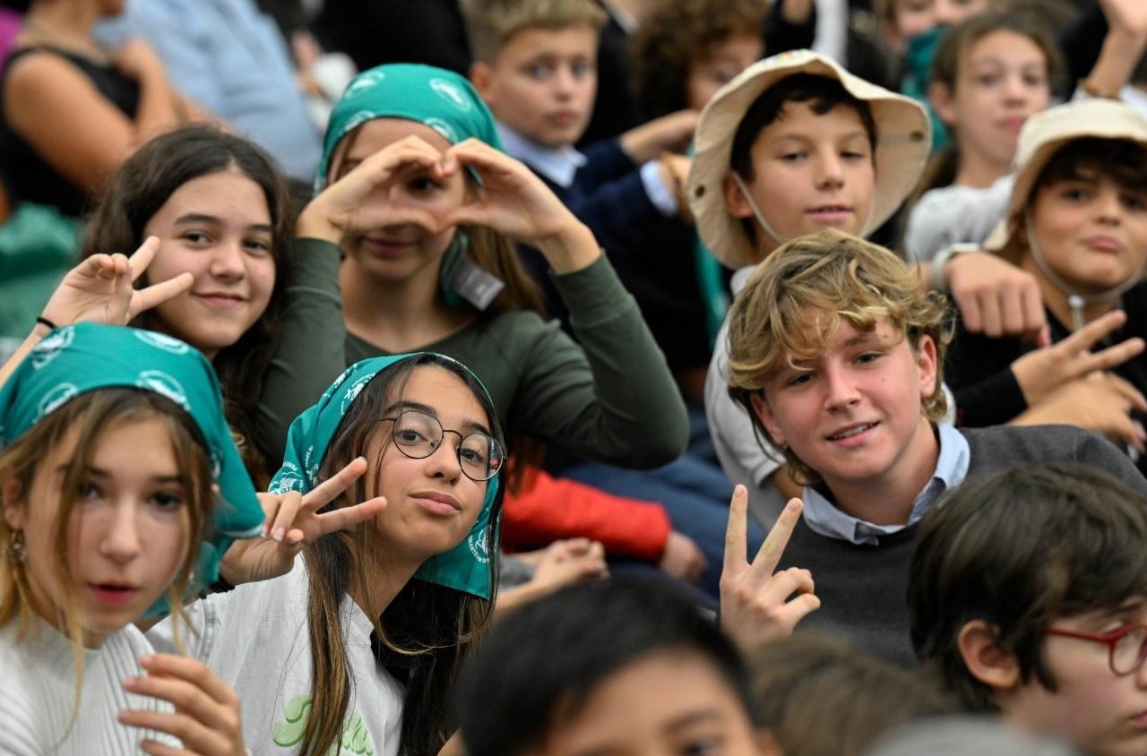 Associação lusa pretende ser «marco de orientação nas instituições de ensino» e elaborar «novos roteiros da Esperança»