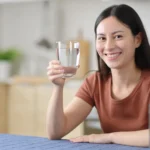 Esta planta comum pode remover microplásticos da sua água potável