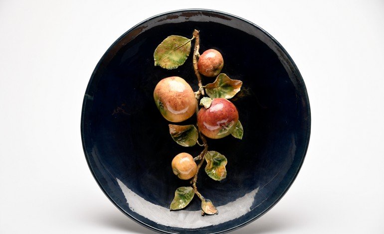 Leilão Bordallo Pinheiro inicia